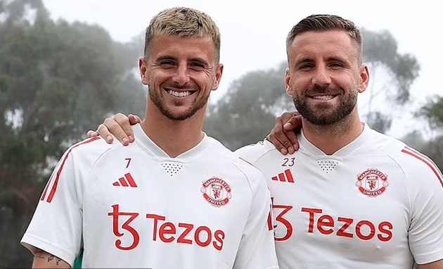 Luke Shaw và Mason Mount mang tin vui cho MU
