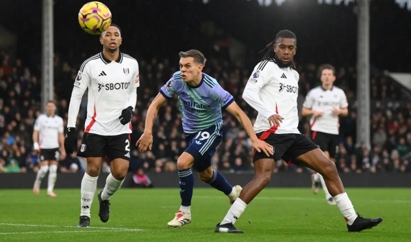 Lý do tại sao Arsenal phải xóa Trossard