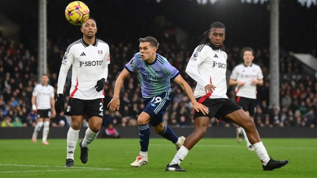 Lý do tại sao Arsenal phải xóa Trossard