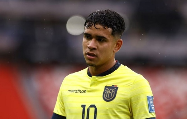 Lý do tân binh Kendry Paez đã có mặt tại Chelsea ngay thời điểm này