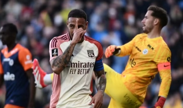 Lyon hủy diệt đối thủ; Lille áp sát top 3 Ligue 1