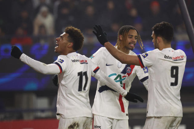 Lyon thua sốc, PSG lội ngược dòng kịch tính ở Cúp Quốc gia Pháp
