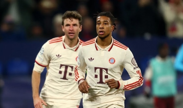 Ma thuật của Michael Olise khiến Thomas Muller trầm trồ