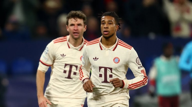Ma thuật của Michael Olise khiến Thomas Muller trầm trồ