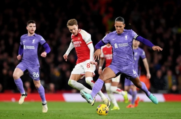 Mọi thứ chưa ngã ngũ! Chiến thư gửi tới Liverpool