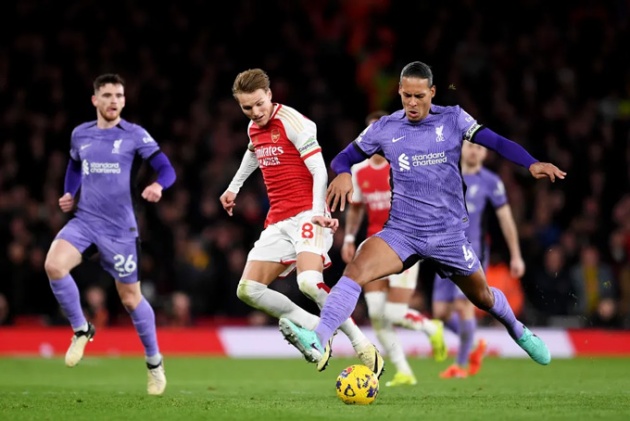 Mọi thứ chưa ngã ngũ! Chiến thư gửi tới Liverpool