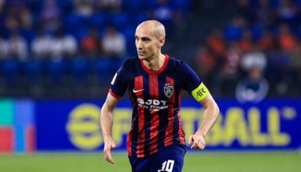 Malaysia triệu tập cựu ngôi sao La Liga đấu Việt Nam
