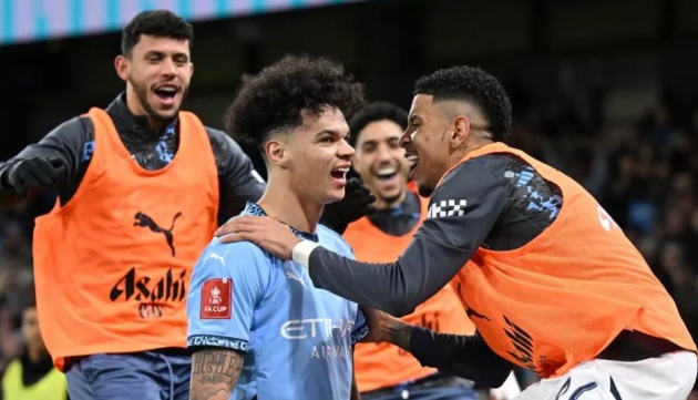 Man City 3-1 Plymouth: Nhạc trưởng De Bruyne; Ngọc quý của Pep
