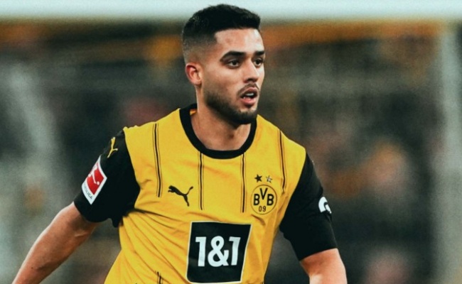 Man City đẩy đi người thay thế Walker với giá 30 triệu euro