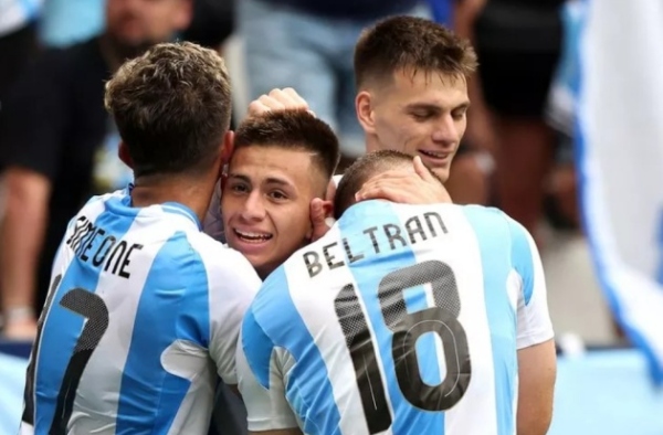 Man City có kế hoạch dành cho Messi 2.0