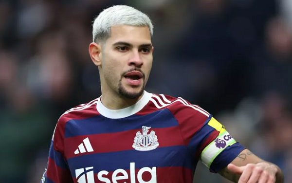 Man City lăn tăn về mức giá 100 triệu bảng cho ngôi sao Ngoại hạng Anh