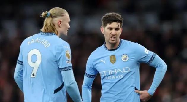 Man City sụp đổ trước Arsenal: Chuyện gì đang xảy ra?