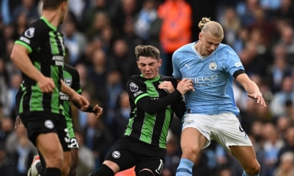 Man City vs Brighton: 12 cầu thủ có thể vắng mặt, Guardiola đau đầu