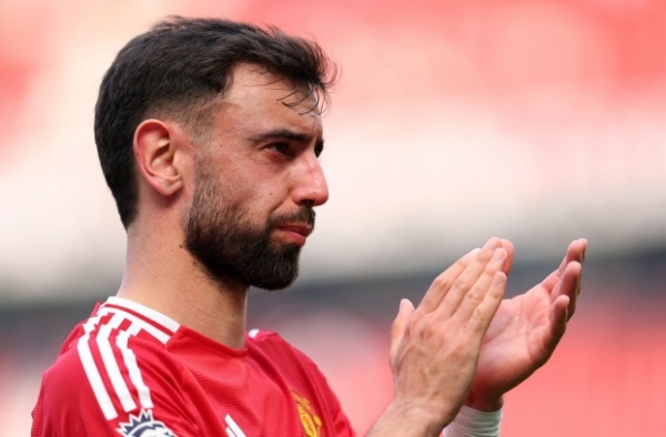 Man United đối mặt bài toán nan giải nếu mất Bruno Fernandes