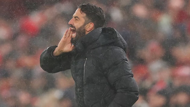 Man Utd chặn đứng Liverpool nhờ tính toán chuẩn xác của Amorim