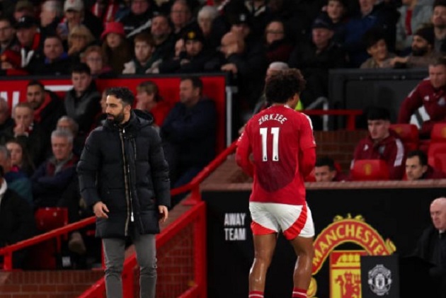 Man Utd không còn cạnh tranh với Liverpool về mặt thể thao