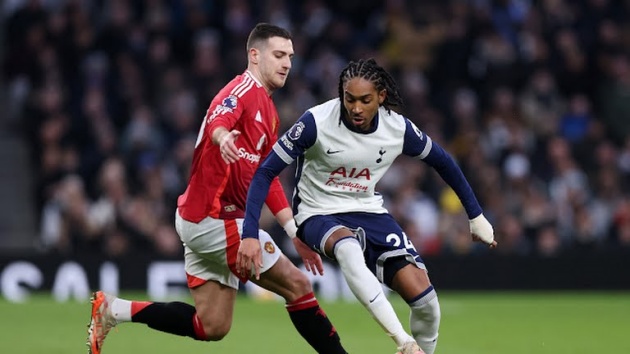 Man Utd thua là đúng: Amorim ra chỉ đạo, cầu thủ không nghe
