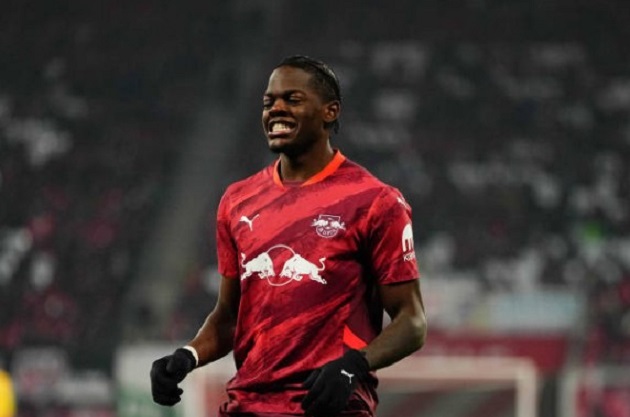 Man Utd vào cuộc, Real Madrid có nguy cơ mất Lukeba như thương vụ Yoro?