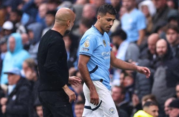 Manchester City không thể trông chờ sự trở lại của Rodri