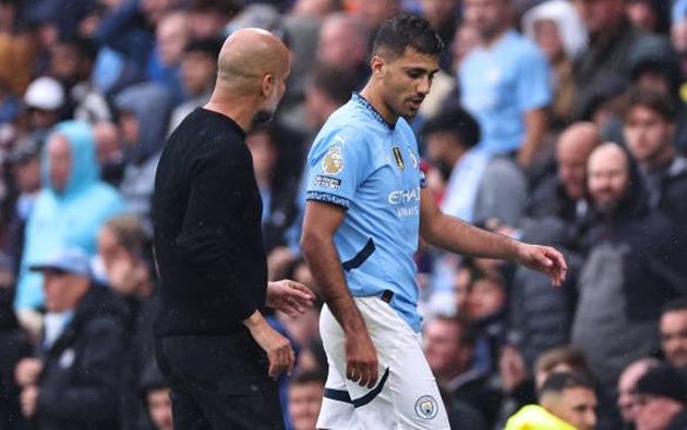 Manchester City không thể trông chờ sự trở lại của Rodri