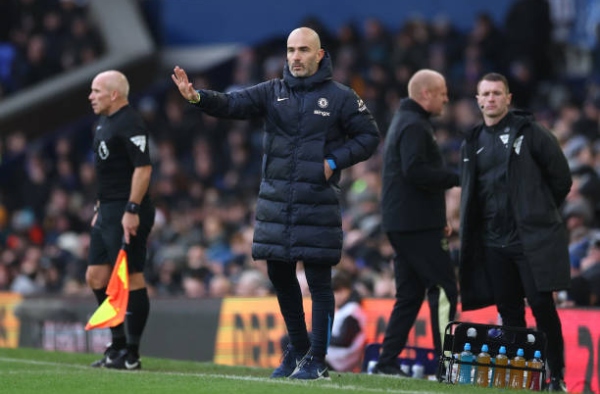 Maresca nêu điểm Chelsea chưa bằng Liverpool trong cuộc đua vô địch