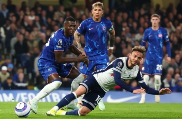Maresca sau khi Chelsea hạ Spurs: 'Tuyệt đối đúng! Cậu ấy xuất sắc nhất thế giới'