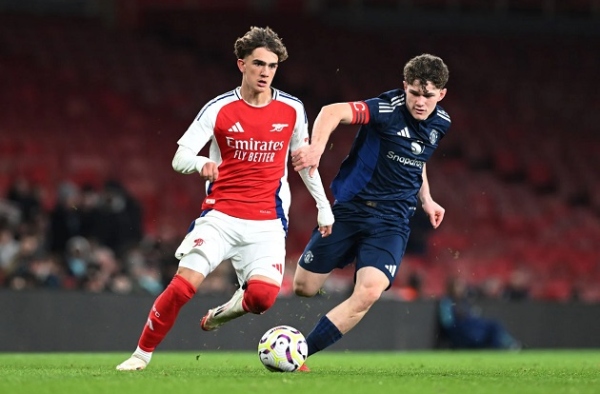 Max Dowman viết một cú hat -trick, nói như một nhà lãnh đạo thực sự, Arsenal gật đầu