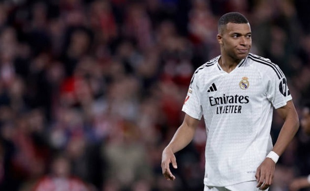 Mbappe phản pháo cáo buộc hiếp dâm, đồng thời đối mặt với thử thách lớn tại Real