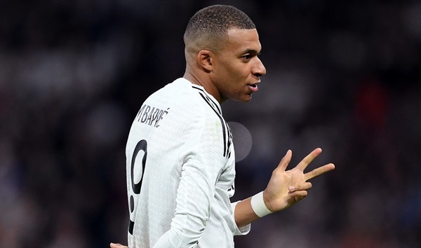 Mbappe vắng mặt trong buổi tập mới nhất của Real
