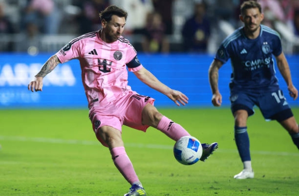 Messi lập siêu phẩm, Inter Miami tiến vào vòng knock-out CONCACAF Champions Cup
