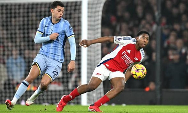 Mikel Arteta: "Cậu ấy thật phi thường"