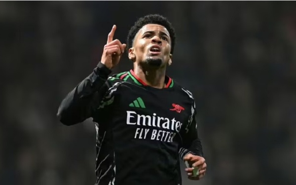 Mikel Arteta nhận cảnh báo về tài năng trẻ 17 tuổi