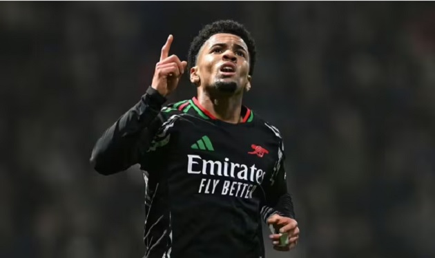 Mikel Arteta nhận cảnh báo về tài năng trẻ 17 tuổi