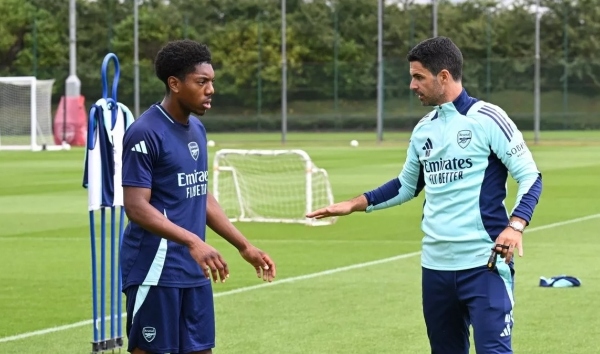 Mikel Arteta: "Ông là nguồn cảm hứng cho thế hệ trẻ của Arsenal"