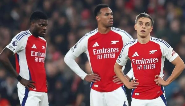 Mikel Arteta và "gót chân Achilles" trong cuộc đua vô địch