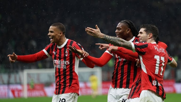 Milan 2-1 calcio como: phát quang xung; Dele alli gây ra fabregas