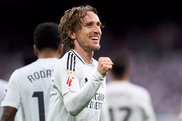 Modric muốn được gia hạn hợp đồng với Real