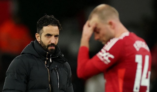 Một Man Utd thiếu sức sống đang làm khó Amorim