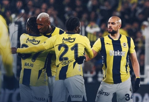 Mourinho được hồi sinh và hy vọng sẽ giành được chức vô địch với Fenerbahce