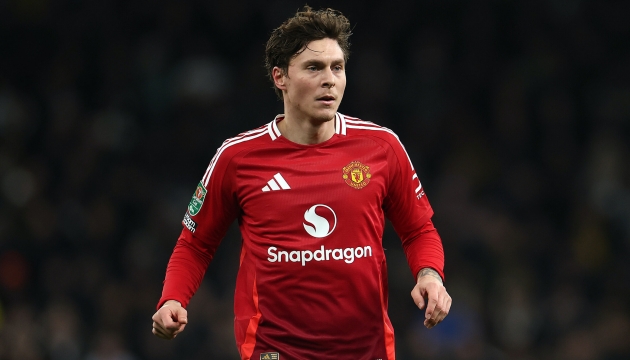 Mu Arsenal: Cơ hội với Victor Lindelof