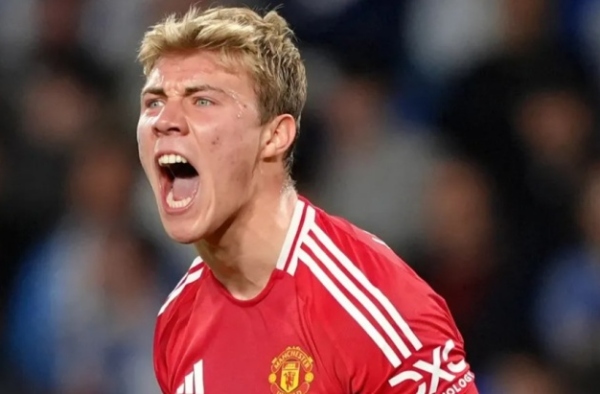 Mu Fan: "Anh ấy đã phớt lờ Hojlund"