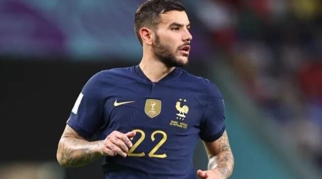 MU liên hệ Milan, quyết chiêu mộ Theo Hernandez