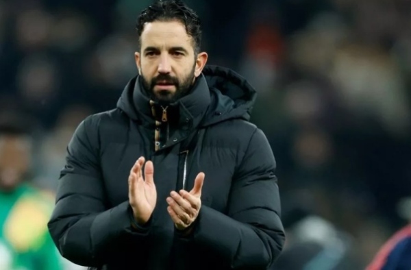 MU sa thải hay giữ lại Amorim? Rio Ferdinand có câu trả lời