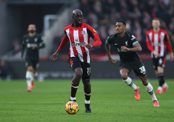 NÓNG! Đua vô địch, Nottingham tính thâu tóm "họng pháo" Premier League