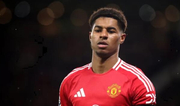 NÓNG! HLV Unai Emery phá vỡ im lặng về thương vụ Marcus Rashford