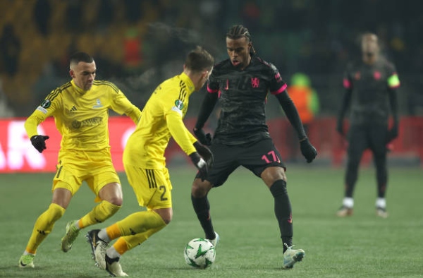 Napoli quan tâm, Chelsea chốt giá bán Chukwuemeka