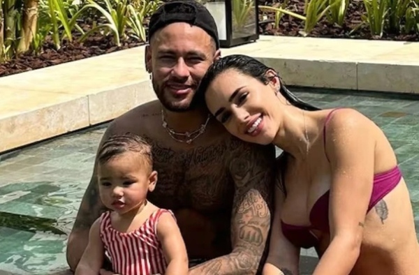 Neymar lần thứ tư làm bố