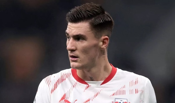 Người đại diện của Sesko phá vỡ im lặng về thương vụ đến Arsenal