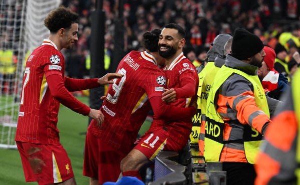 "Ngay cả băng ghế dự bị của Liverpool cũng mạnh"