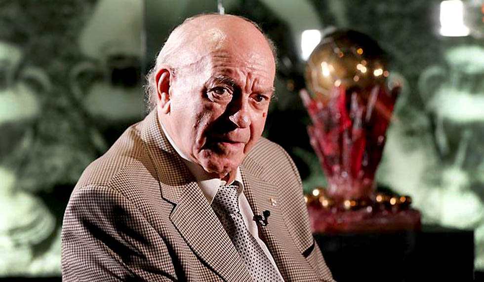 Ngày này 35 năm trước, Alfredo Di Stefano giành Siêu Quả bóng vàng